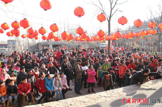 古村落上九山村举办首届古庙会(4)