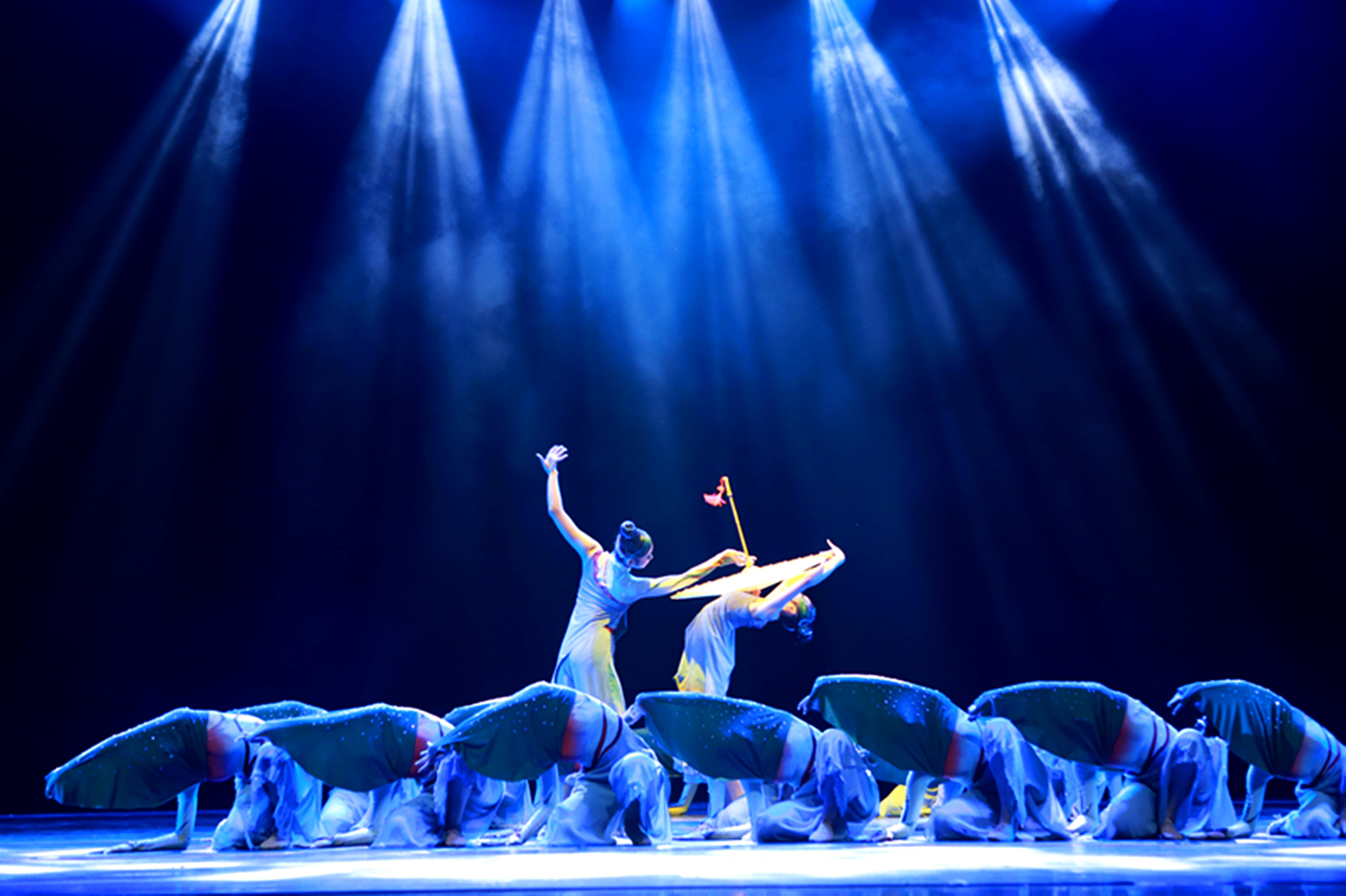 视觉盛宴:第11届桃李杯舞蹈精彩瞬间(8)