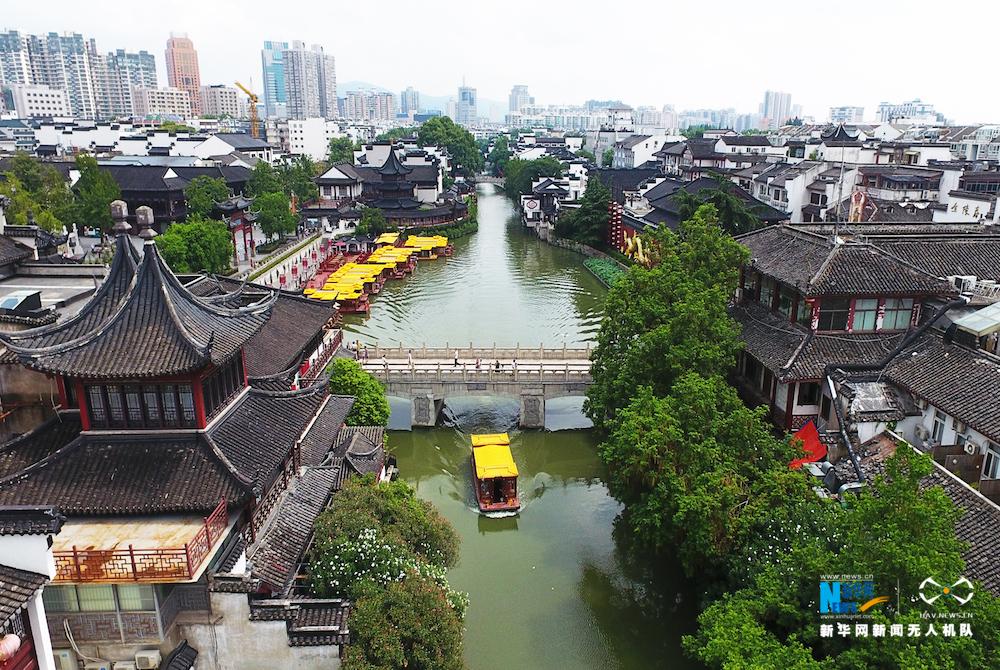 航拍浆声灯影秦淮河 领略南京六朝烟月(2)