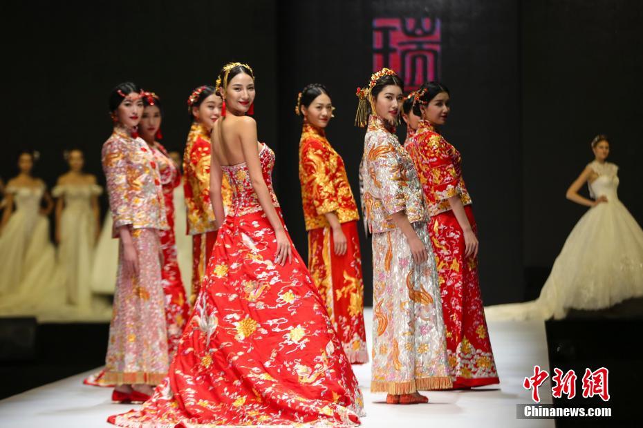 黎平婚纱_黎平会议图片