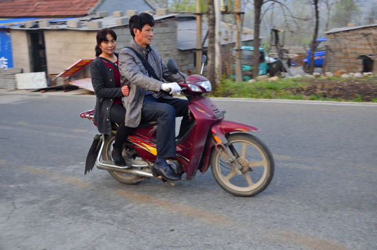 章丘最美夫妻教师,大山深处的30年坚守