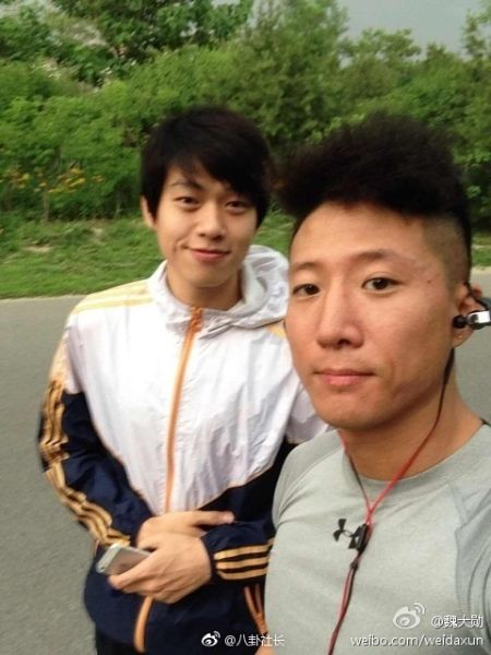 看到魏大勋的微博 评论里回应心情变得更好了