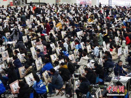 2018年高考艺考开幕 济南六千考生同场竞技