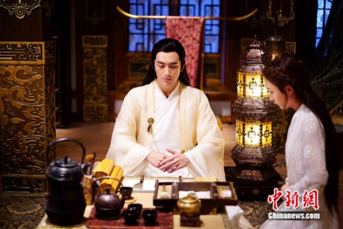 林更新性格图片