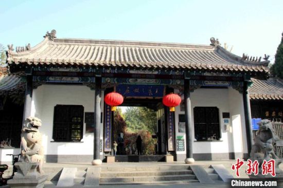 王羲之故居是展示琅琊悠久历史中国足彩网和临沂对外中国足彩网交流的