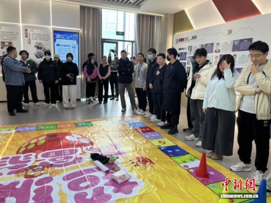 日照高新区智慧谷“优徕青年社区”开展社交社群系列活动。陈宛婷 摄 日照高新区智慧谷“优徕青年社区”开展社交社群系列活动。陈宛婷 摄