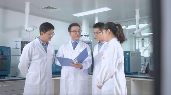 房健民带领团队攻克13项生物医药“卡脖子”难题 房健民带领团队攻克13项生物医药“卡脖子”难题