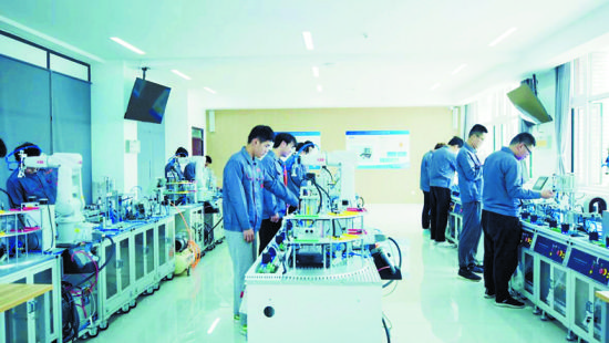 ɽ����Ϣְҵ����ѧԺ��ѧ������ѧУʵѵ���ϿΡ�ɽ��ʡ��������ͼ