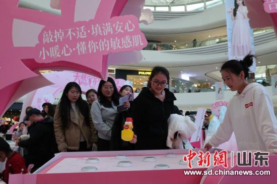  �οͿɲ���DIY�����������֡�ƴ���ȶ�����Ϸ��������ٻ ��