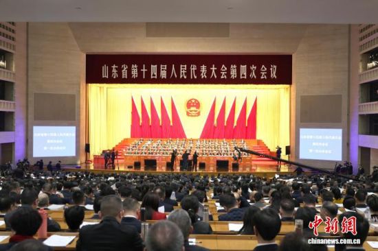 ����1��27�գ�ɽ��ʡʮ�Ľ��˴��Ĵλ����ڼ��Ͽ�Ļ���������� ��