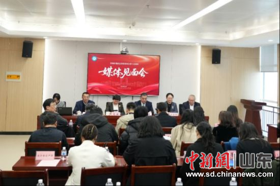 ��ף��������ý���������ػ�¥���С�ѧԺ��ͼ��